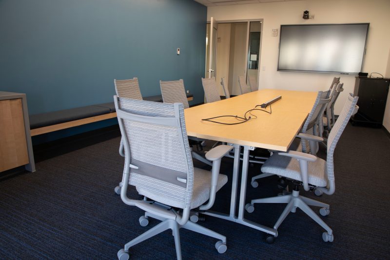 321 Holden - Medium Conference Room